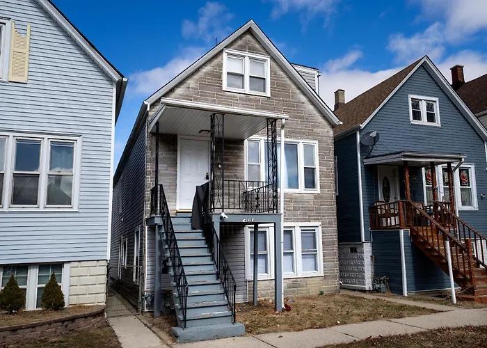 Modern 2br Gem Free Parking-10 Min Midway Airport-15 Min Dtwn * Cicero